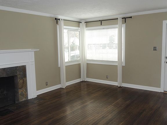 4th image of 1863 E Kensington Ave