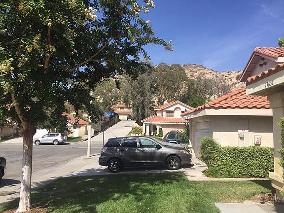 4th image of 15651 Lucille Ct
