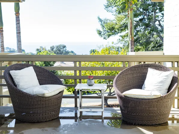 Lunada Bay Apartments