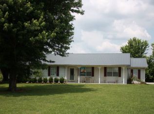 3435 White Cemetery Rd, Cookeville, TN 38501