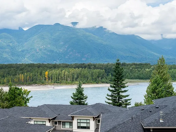 43575 Chilliwack Mountain Rd #5, Chilliwack, BC V2R 6B9