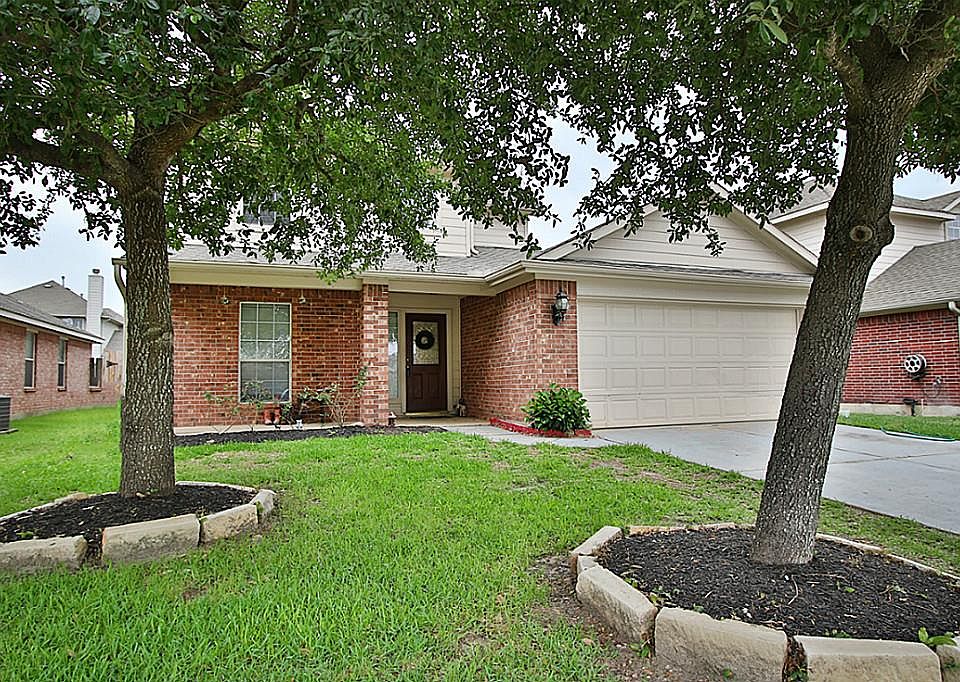 1st image of 1227 Imperial Lake Dr