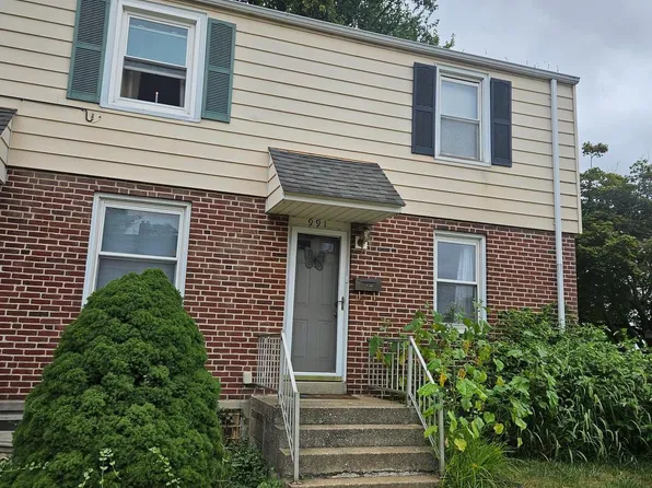 991 Loucks Pl, York, PA 17404