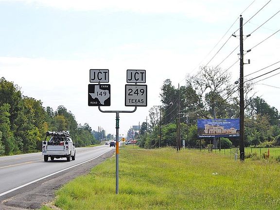 LOTS OF POTENTIAL FOR FUTURE BUILDING*EXISTING STRUCTURE ON PROPERTY HAS NO VALUE, BEING SOLD AS LAND VALUE ONLY*TXDOT PLANS TO WIDEN FM 1774 IN THE VERY NEAR FUTURE MAKING THIS A GREAT INVESTMENT OPPORTUNITY.