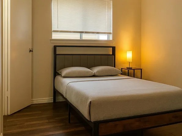 (undisclosed Address), Desoto, TX 75115