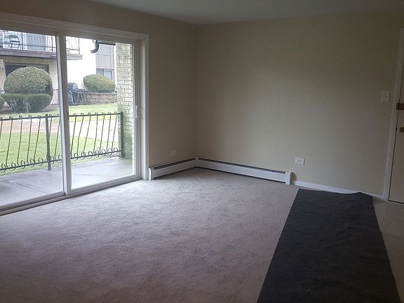 3rd image of 11133 S 84th Ave APT 1A