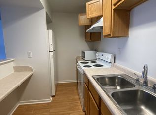 2405 Marquette Rd #C3, Peru, IL 61354
