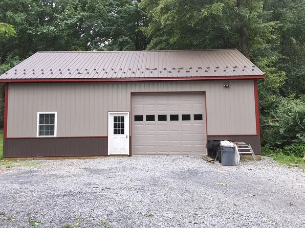 363 Octorara Trl, Gap, PA 17527