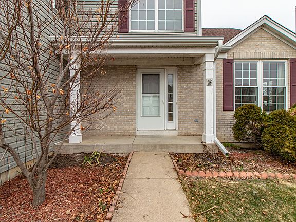 2nd image of 146 W Tall Oak Dr