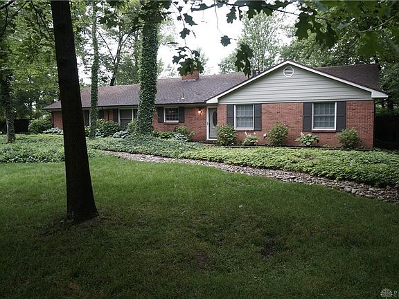 2nd image of 179 Webbshaw Dr