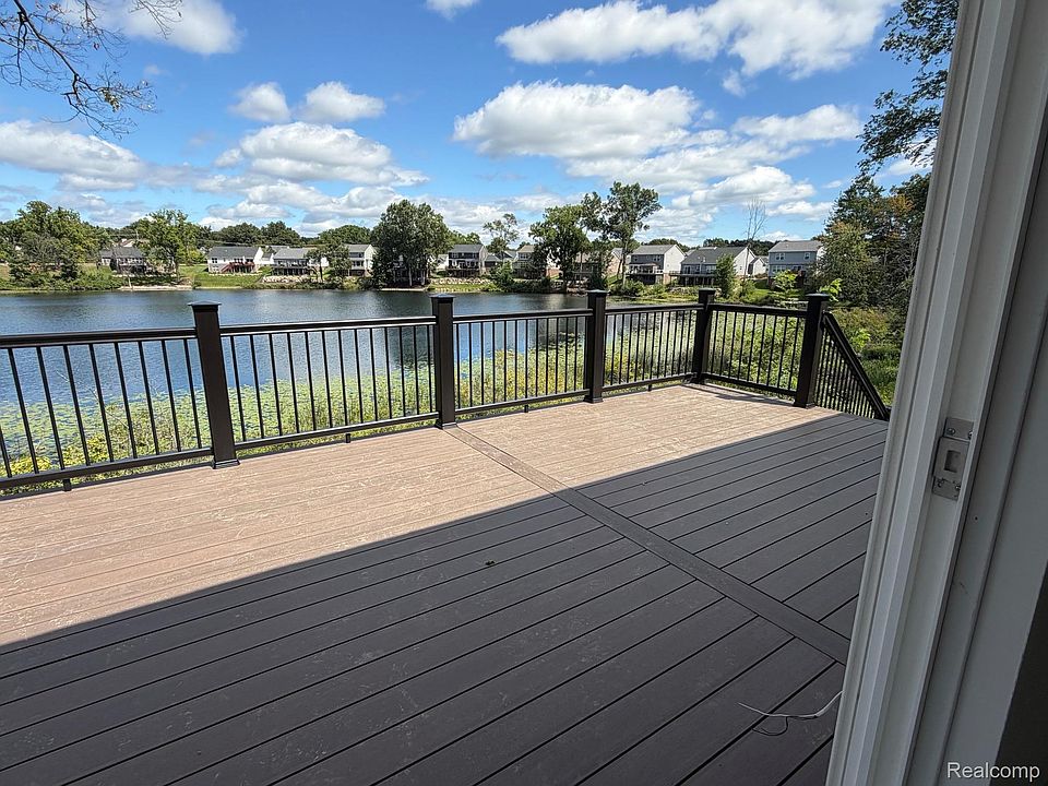 897 Preserve Ln, photo 4