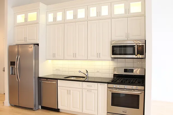 Rented by Level Group | media 41