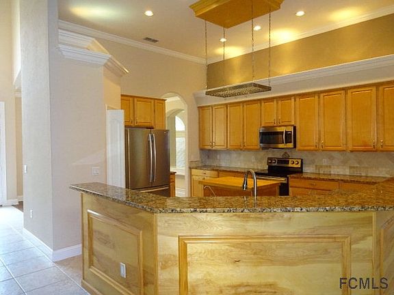 3rd image of 43 Woodhollow Ln