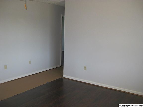5th image of 4853 Lakeplace Ln