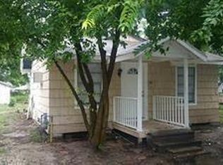 408 1/2 Robert Ln, Houston, TX 77009