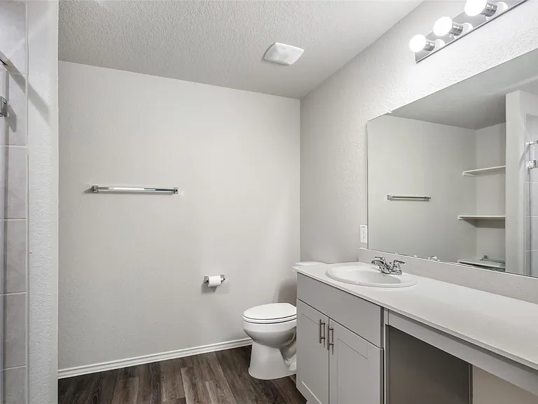 10031 Spring Creek Rd — Photo 24