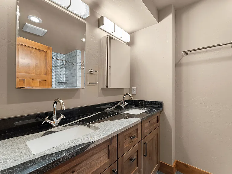 1128 N Grant St #20 — Photo 18