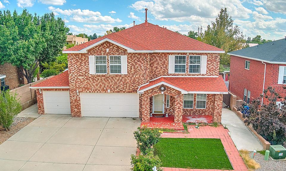 1st image of 10004 Petra Ct NE