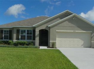 2713 Summerglen Ln, Eustis, FL 32726