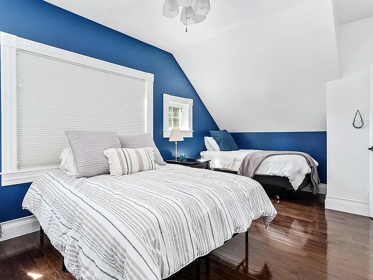219 Crescent Ave — Photo 19