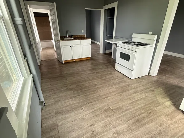 113 Green St #3, Waterbury, CT 06708
