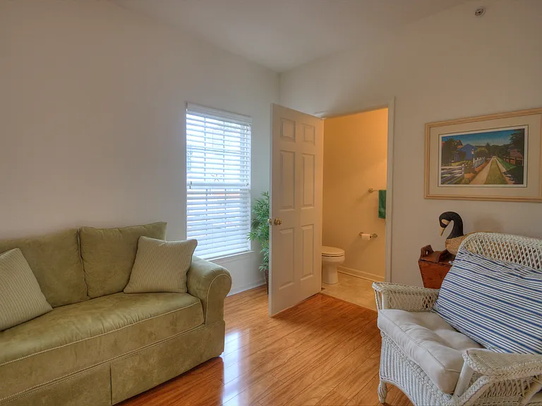 30 Pier Point Dr — Photo 9