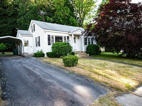 184 Chester St, Fitchburg, MA 01420