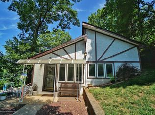 3 Shore Acres Rd, Staten Island, NY 10305