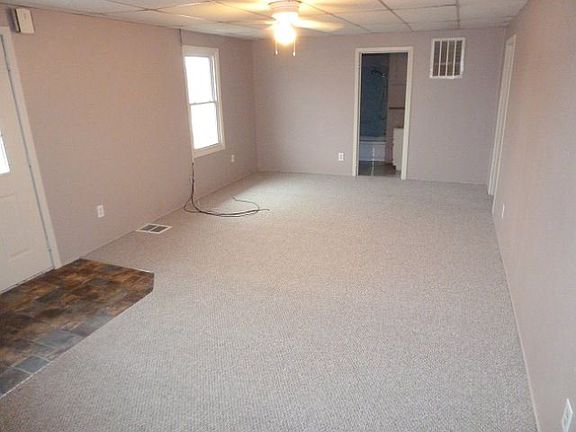 3rd image of 712 W Link St