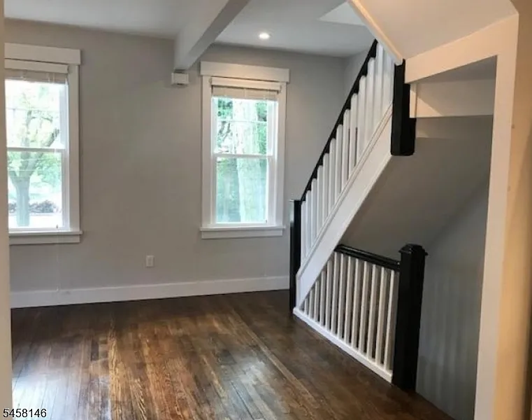 3 bed, 2.0 bath, $3,950 — Photo 2