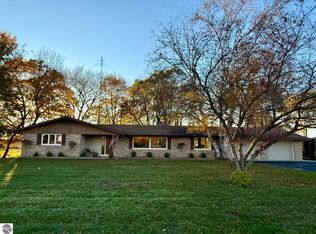 2965 N Mission Rd, Rosebush, MI 48878