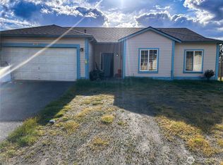 19904 13th Avenue Ct E, Spanaway, WA 98387