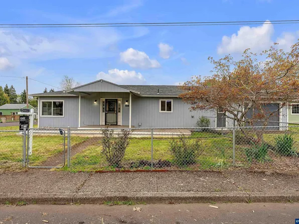 373 SW Church St, Dallas, OR 97338