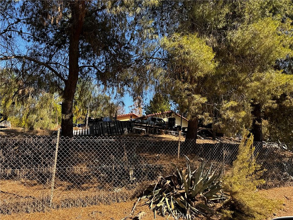 2nd image of 28438 Cepin Dr