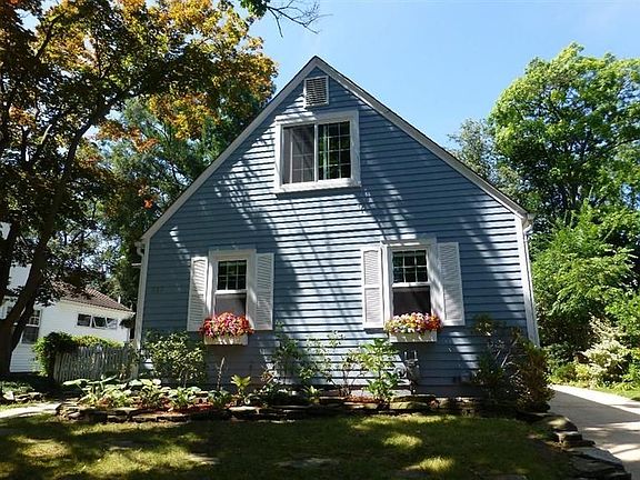 4th image of 307 Brierwood St