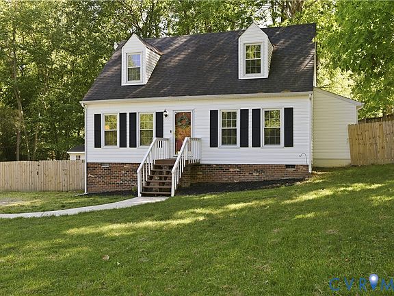 2nd image of 8407 Boones Trail Rd