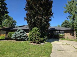15226 Ingleside Ave, South Holland, IL 60473