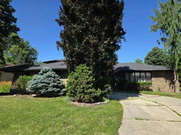 15226 Ingleside Ave, South Holland, IL 60473