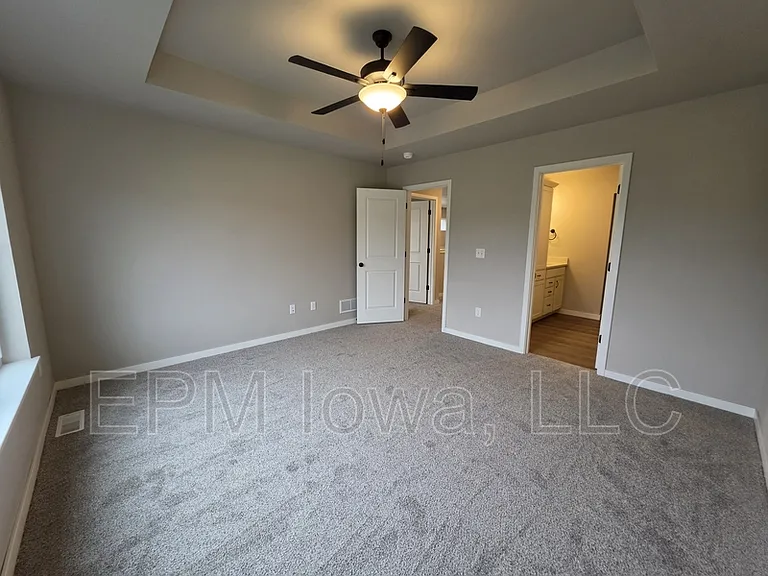 2309 Water Tower Pl — Photo 10