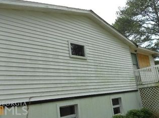 247 Orchard Rd, Rex, GA 30273