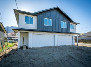 3279A Schubert Rd, Kamloops, BC V2B6Y4