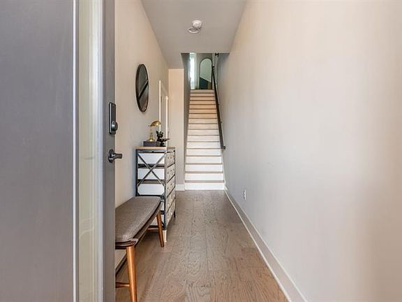 4th image of 699 Vidalia Ln