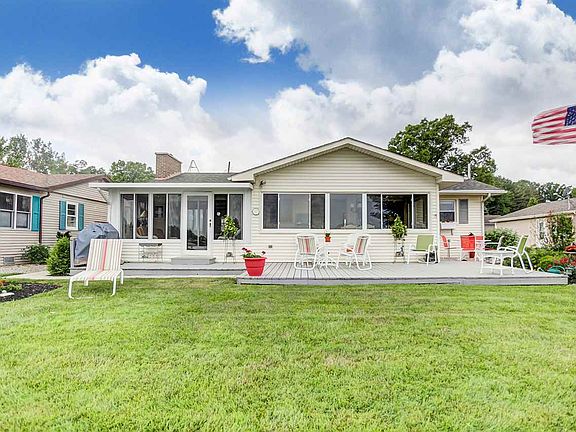 2nd image of 9115 E 480 S