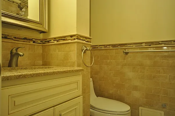 Rented by REAL New York | media 17