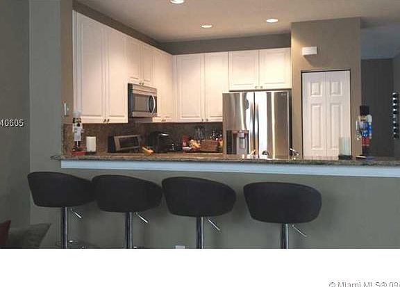 5th image of 4043 Palm Pl