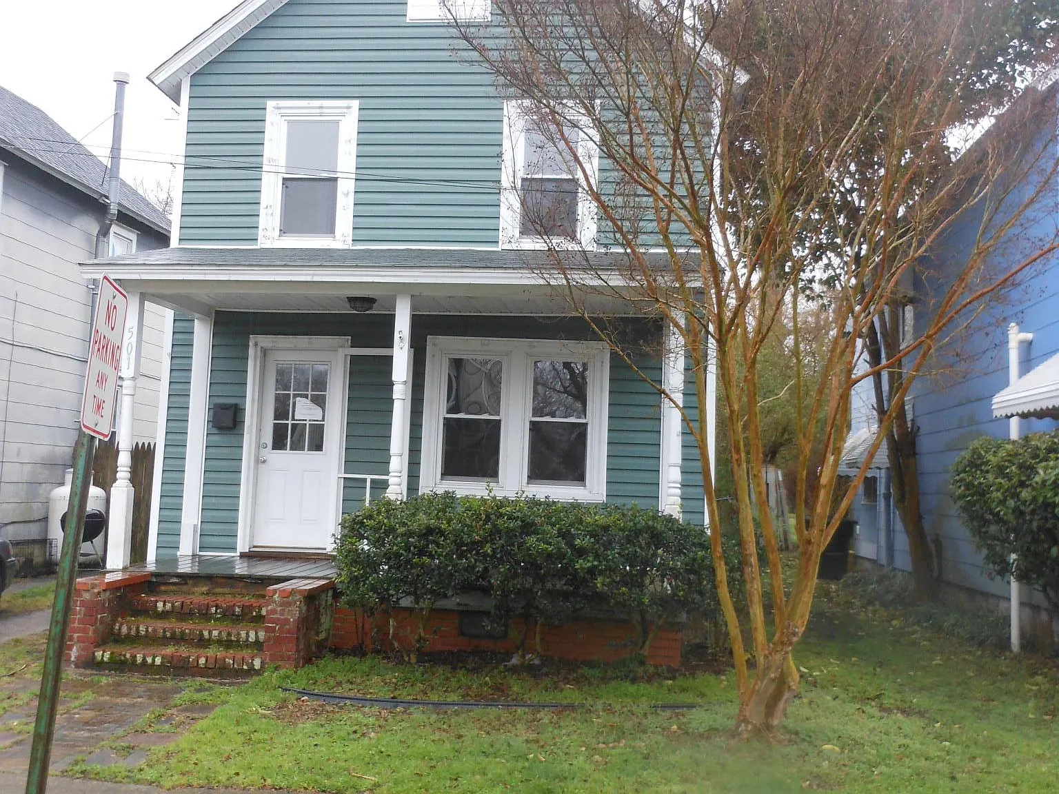 3 bed, 1128 sqft, $1,400 — Photo 1