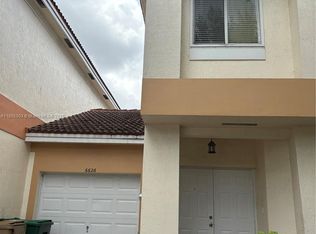 6626 Hidden Cove Dr #2-6, Fort Lauderdale, FL 33314