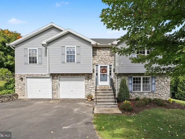3 Justabee Ln, Dillsburg, PA 17019