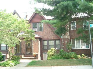 8540 67th Rd, Rego Park, NY 11374