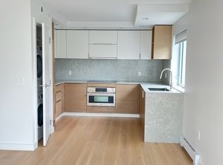 1770 Davie St #1301, Vancouver, BC V6G1W4